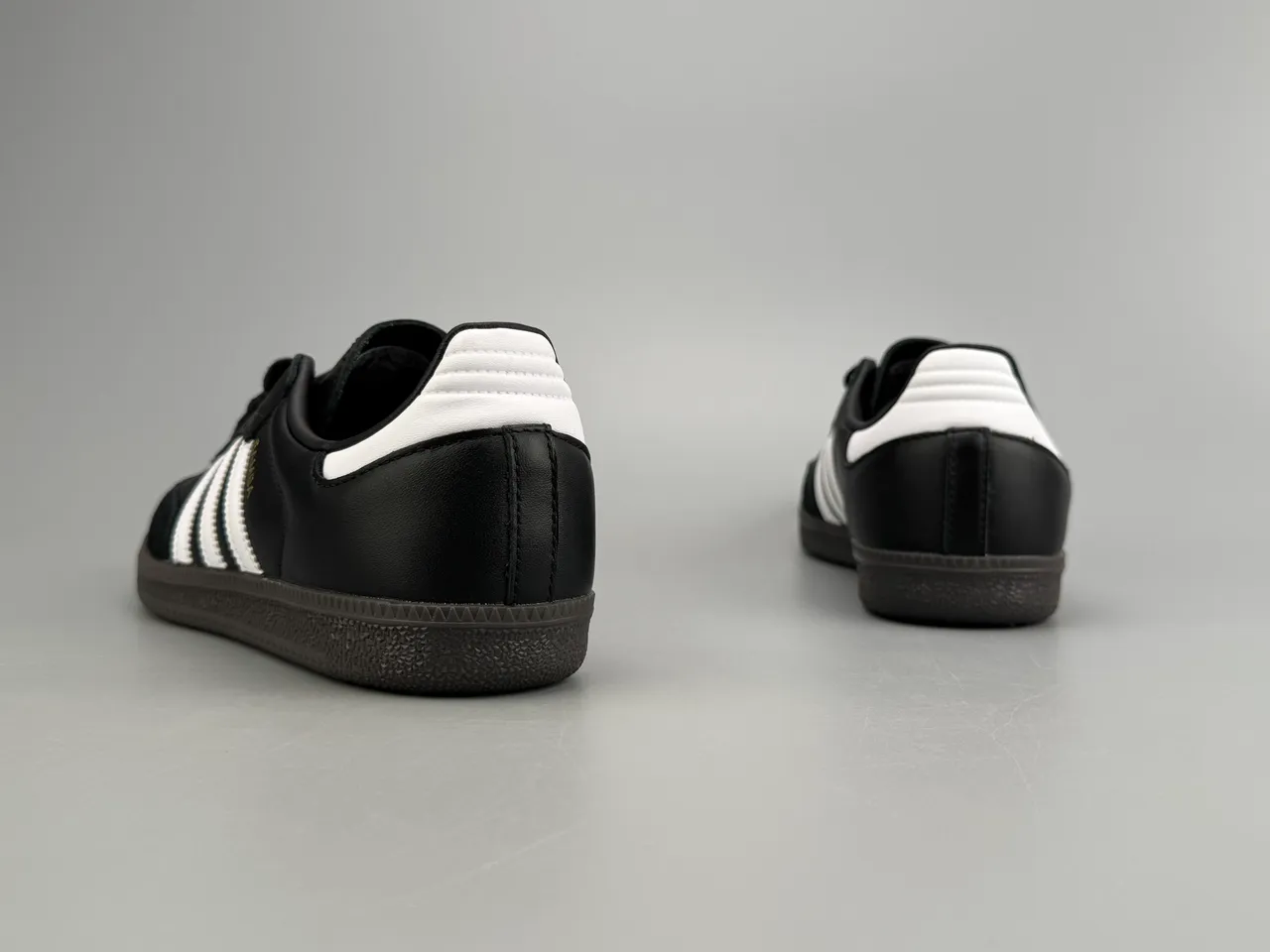 Adidas Samba 黑白生活休闲鞋 2