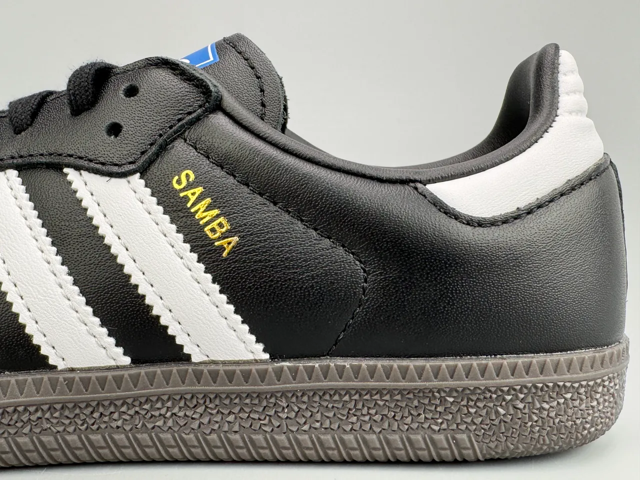 Adidas Samba 黑白生活休闲鞋 3