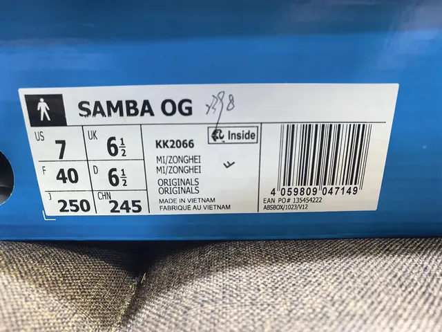 Adidas Samba Off-White Beige Black Lifestyle Sneakers 2