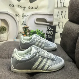 Adidas Samba OG Metallic Silver Off-White Lifestyle Sneakers