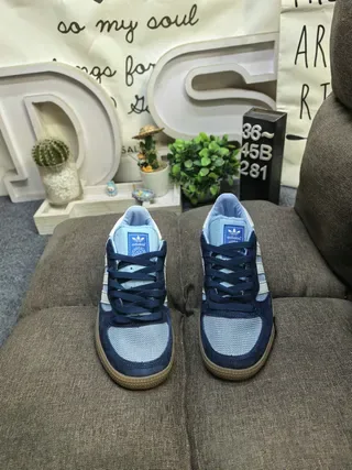 Adidas Samba OG Navy and Beige Lifestyle Sneakers 10
