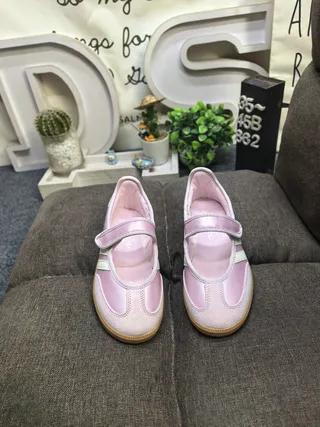 Adidas Samba Pink and Cream Lifestyle Sneakers 10