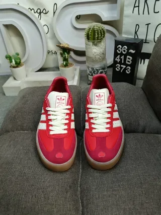 Adidas Samba Sneakers Lifestyle Rouges et Blanches 10
