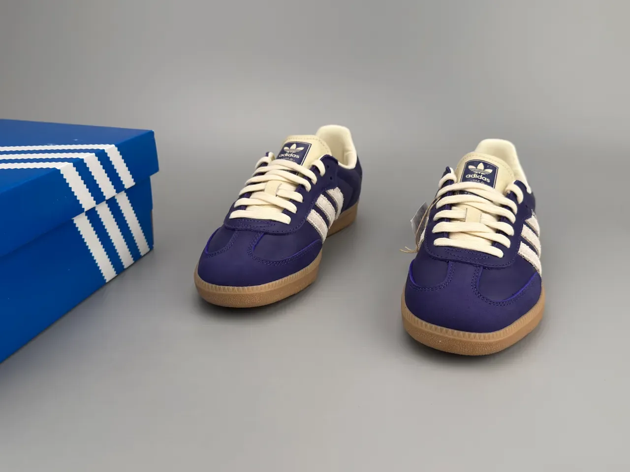 Adidas Samba Royal Blue and Cream Lifestyle Sneakers 3