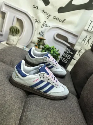 Adidas Samba White and Blue Lifestyle Sneakers 9