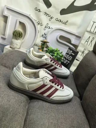 Adidas Samba White and Gold Glitter Lifestyle Sneakers 9