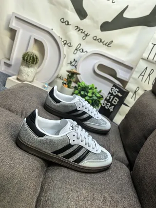 Adidas Silver Black Textured Mesh Upper Three-Stripe Side Panel Lifestyle Sneakers 9