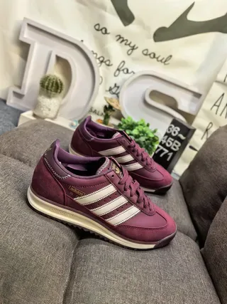 Adidas SL 72 Burgundy Cream Lifestyle Sneakers 9
