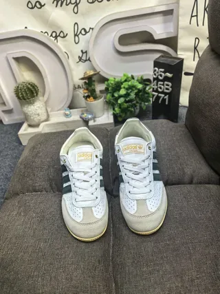Adidas Spezial Chaussures lifestyle en daim blanc et vert foncé 10