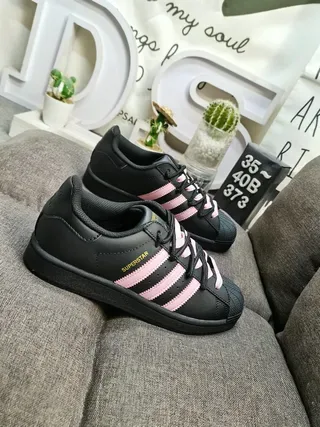 Adidas Superstar Black and Pink Lifestyle Sneakers 9