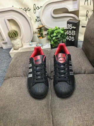 Adidas Superstar 可口可乐 黑红 生活款运动鞋 10