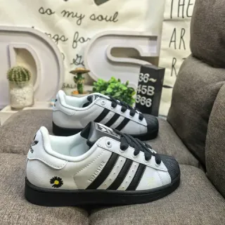 Adidas Superstar White Black Floral Embroidery Lifestyle Sneakers