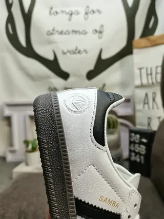 Adidas White Black Low-Top Leather-Suede Upper Lifestyle Sneakers 23