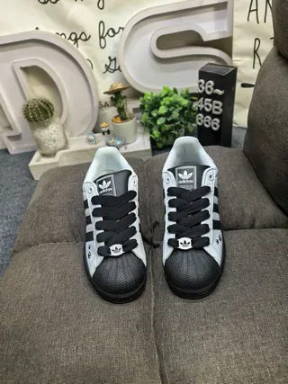 Adidas White Black Shell-Toe Three Stripes Lifestyle Sneakers 10
