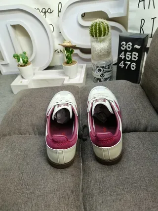 Adidas White Burgundy Low-Top Three-Stripe Side Panel Lifestyle Sneakers 8