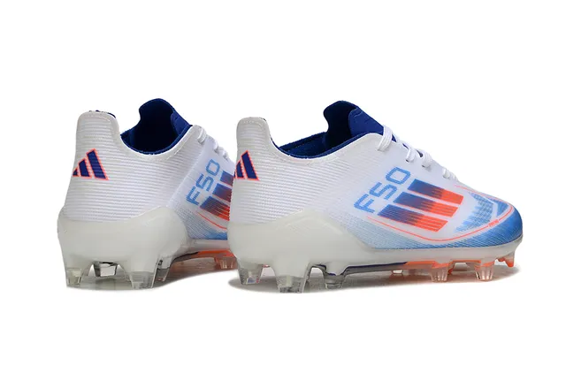 Adidas White Gold Chaussures de football à tige basse en tricot supérieur translucide contrepoids de talon sol ferme 6