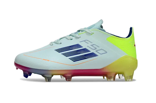 Adidas White Gold Chaussures de football à tige basse en tricot supérieur translucide contrepoids de talon sol ferme 15