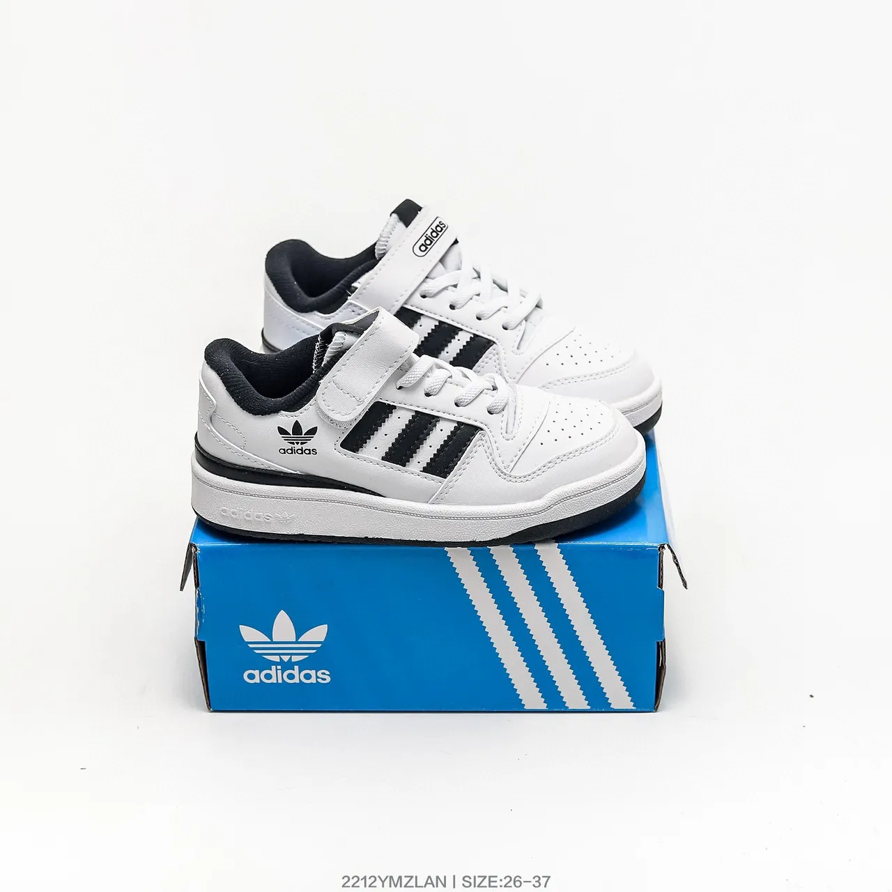 Adidas White Green Low-Top Laceless Strap Closure Lifestyle Sneakers 22