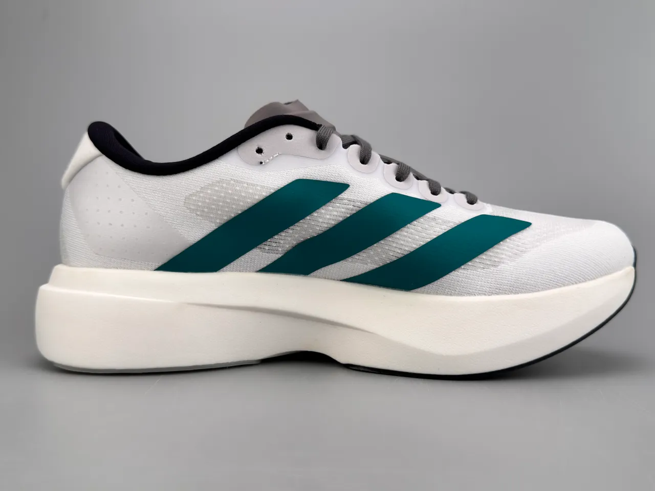 Adidas White Green Racing Silhouette Engineered Mesh Upper Running Shoes 10
