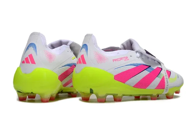 Adidas Chaussures de Football Blanc et Rose Sans Lacets Fermeture Sangle Semelle Translucide Jaune Néon Sol Ferme 5