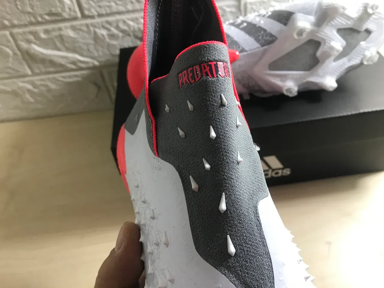 Adidas White Red High-Cut Textured Upper Firm-Ground Soccer Shoes 8