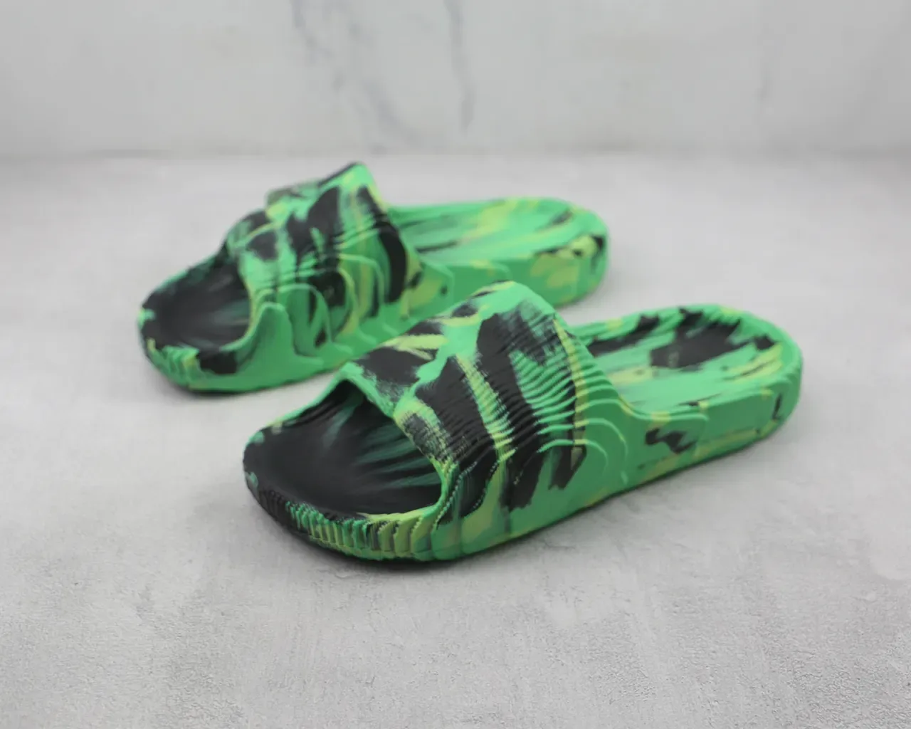 Adidas Yeezy Slide Verde Preto Camo Chinelos 5