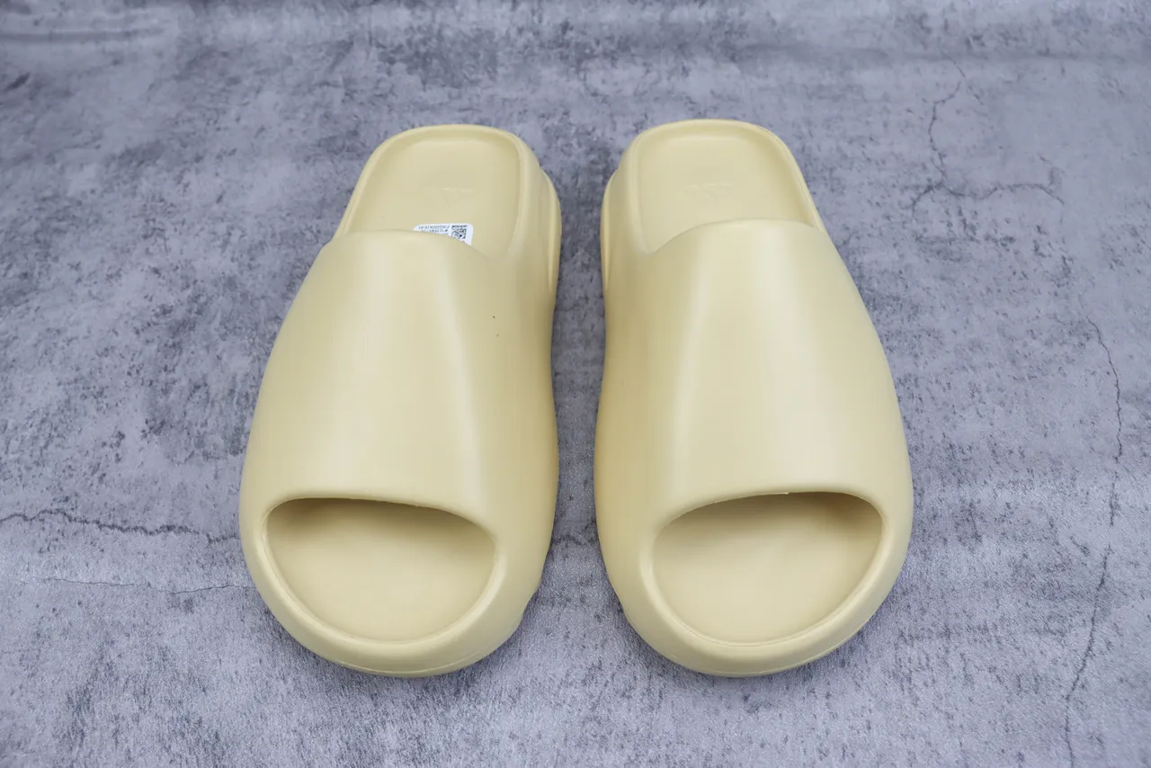 Adidas Yeezy Slide Pale Yellow Slippers 2