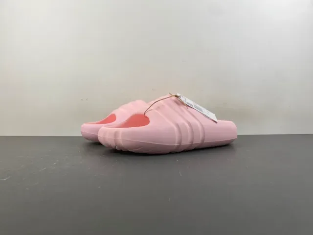 Adidas Yeezy Slide Pink Molded Slipper 7