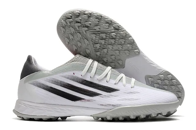 Adidas Chaussures de football turf jaune noir low-cut lacets upper text-print 6