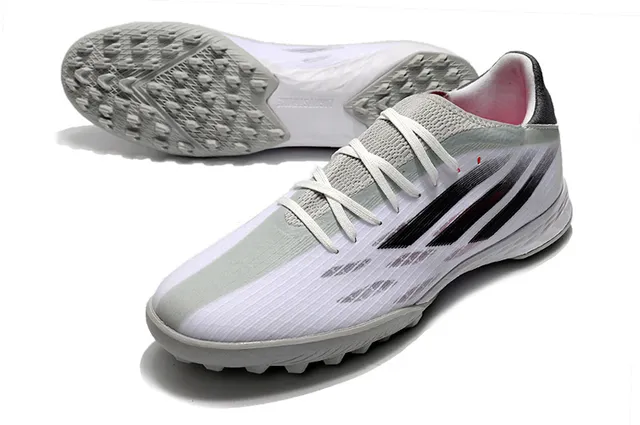 Adidas Chaussures de football turf jaune noir low-cut lacets upper text-print 24