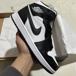 Air Jordan 1 Zapatillas de Baloncesto de Cuero Negro y Blanco de Alto