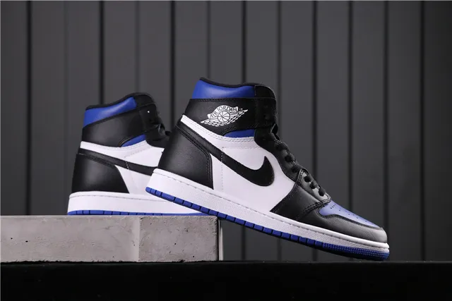 Air Jordan 1 Black Blue High-Top Leather-Paneled Basketball Shoes 3