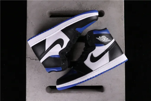 Air Jordan 1 Black Blue High-Top Leather-Paneled Basketball Shoes 7