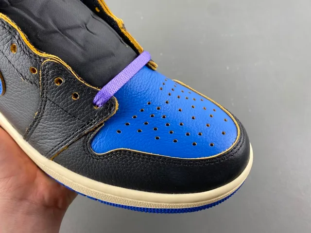 Tênis de basquete Air Jordan 1 preto azul royal creme 2