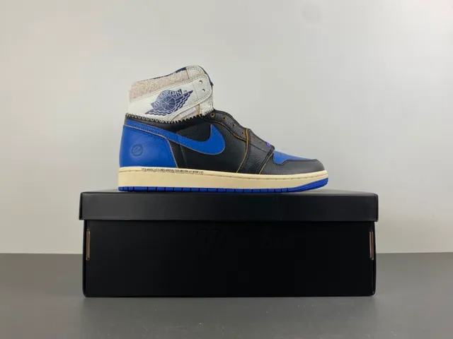 Tênis de basquete Air Jordan 1 preto azul royal creme 15