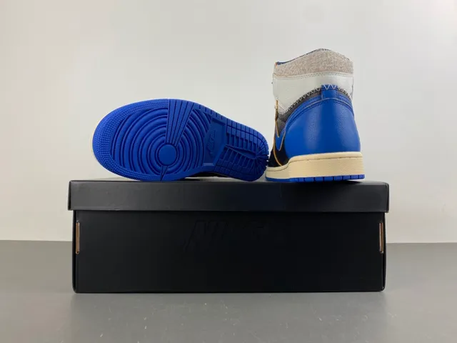 Tênis de basquete Air Jordan 1 preto azul royal creme 16
