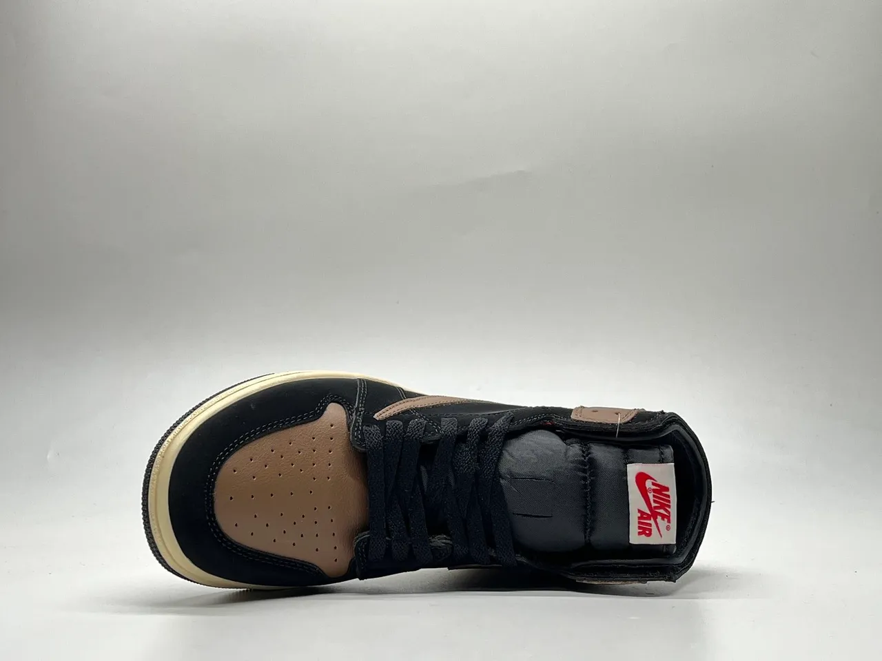 Air Jordan 1 Black Tan Cream Basketball Shoes 4