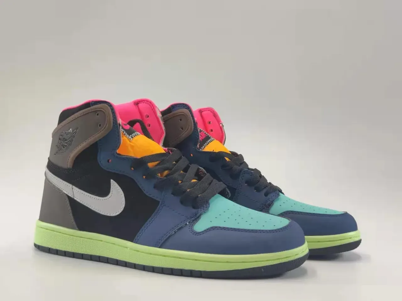 Air Jordan 1 Navy Multicolor Tênis de Basquete de Cano Alto com Colar acolchoado 7