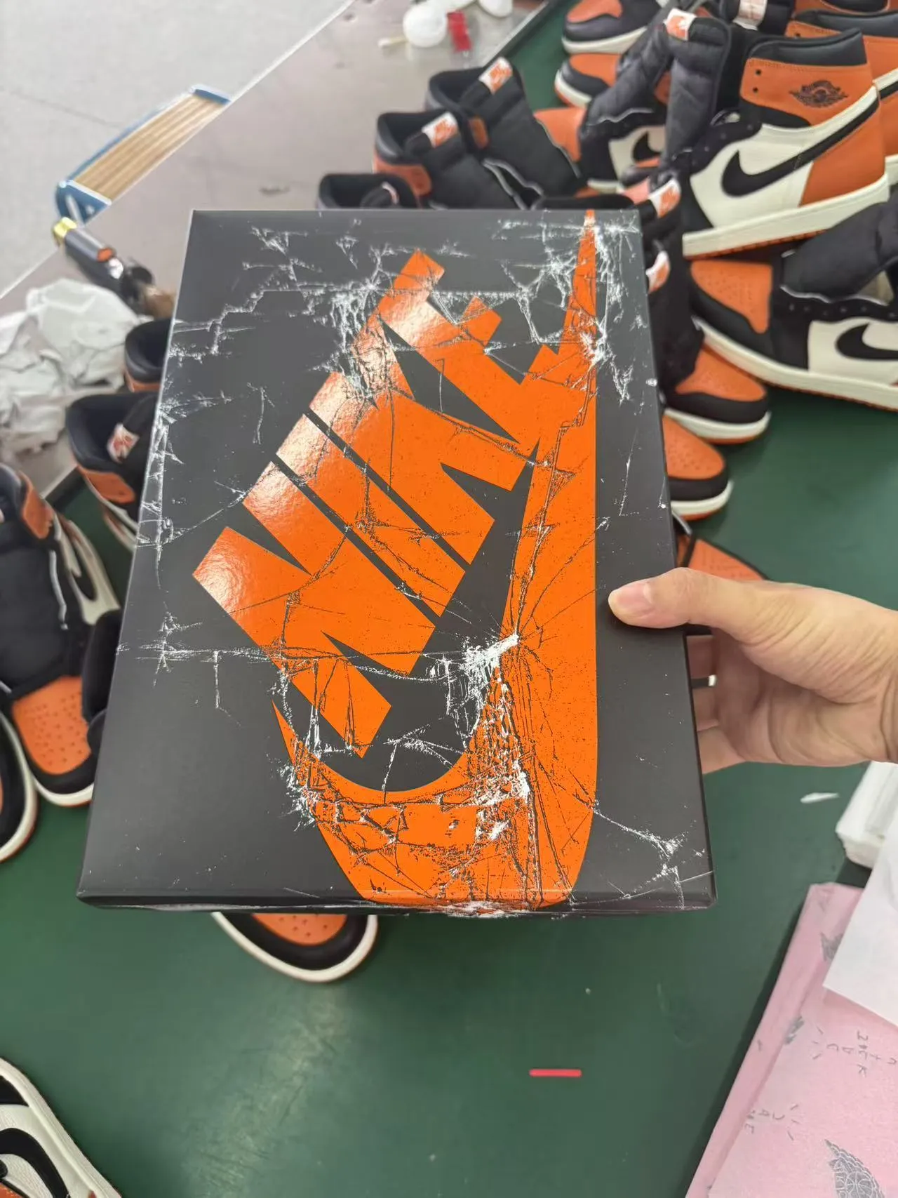 Air Jordan 1 Orange Black White Basketball Shoes 4