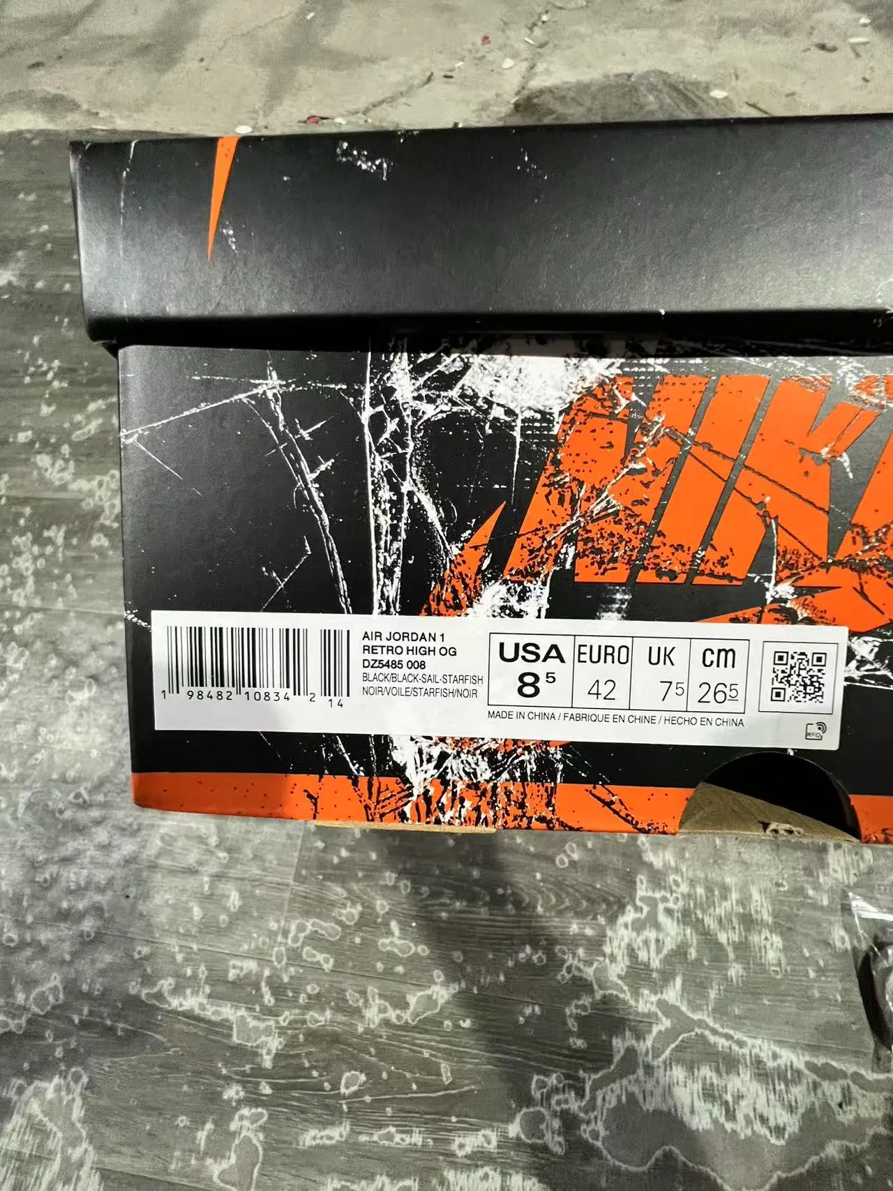 Air Jordan 1 Orange Black White Basketball Shoes 14
