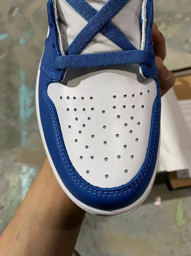 Air Jordan 1 White Royal Blue Gray Basketball Shoes 3