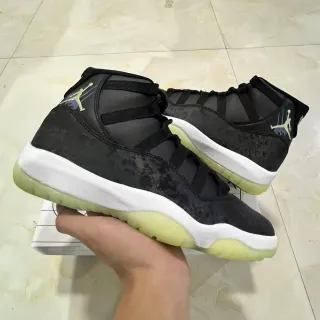 Air Jordan 11 Black White Pale Yellow Translucent Basketball Shoes