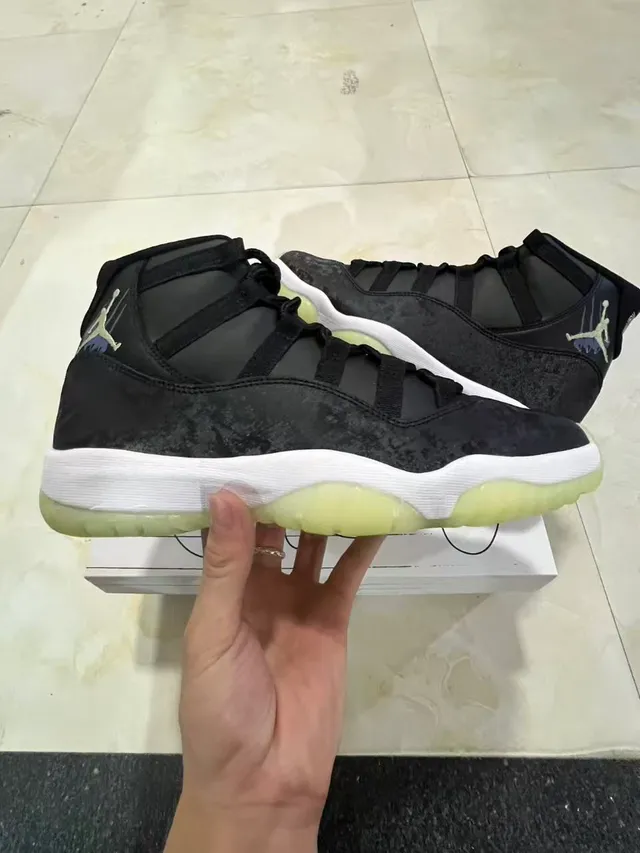 Air Jordan 11 Black White Pale Yellow Translucent Basketball Shoes 7