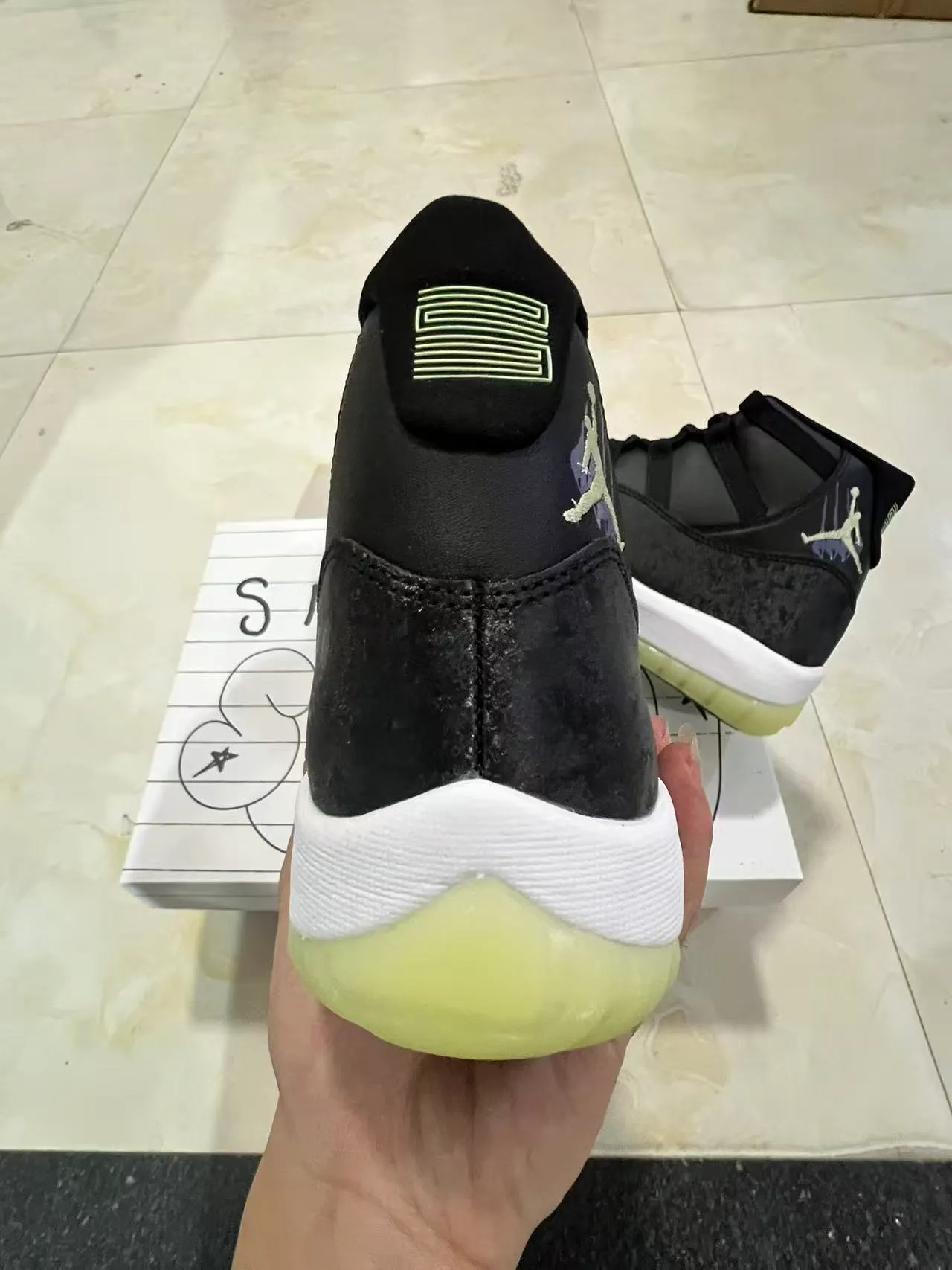 Air Jordan 11 Black White Pale Yellow Translucent Basketball Shoes 8