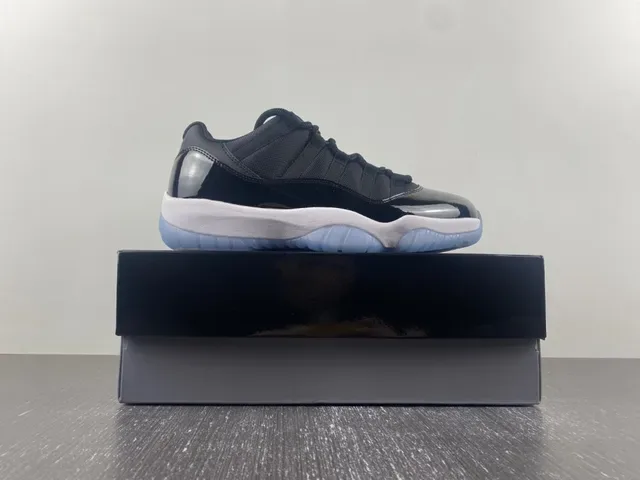 Air Jordan 11 Black White Royal Blue Basketball Shoes 17
