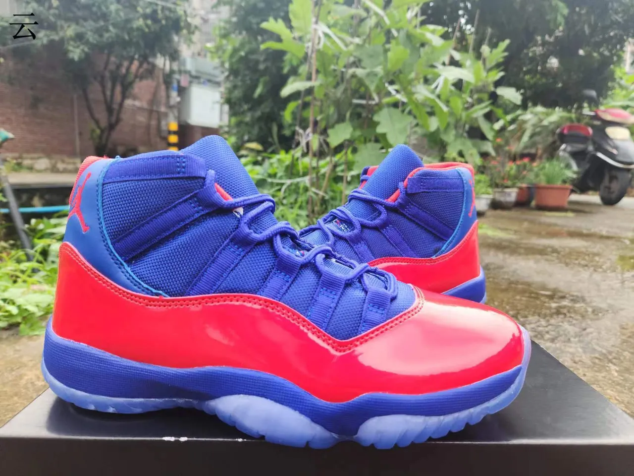 Air Jordan 11 Gym Red Patent Leather Basketball Shoes 3