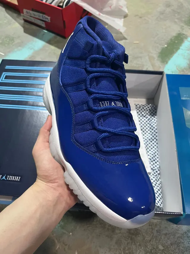 Air Jordan 11 Royal Blue Patent Leather Basketball Shoes 2