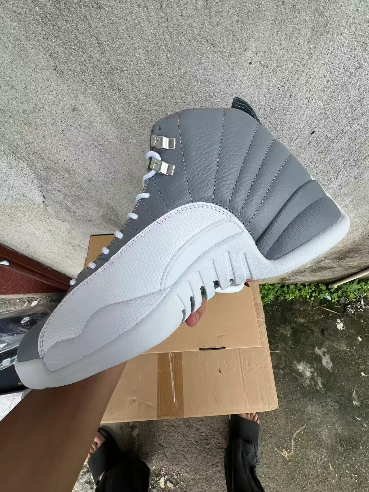 Air Jordan 12 Gray and White Basketball Shoes 9