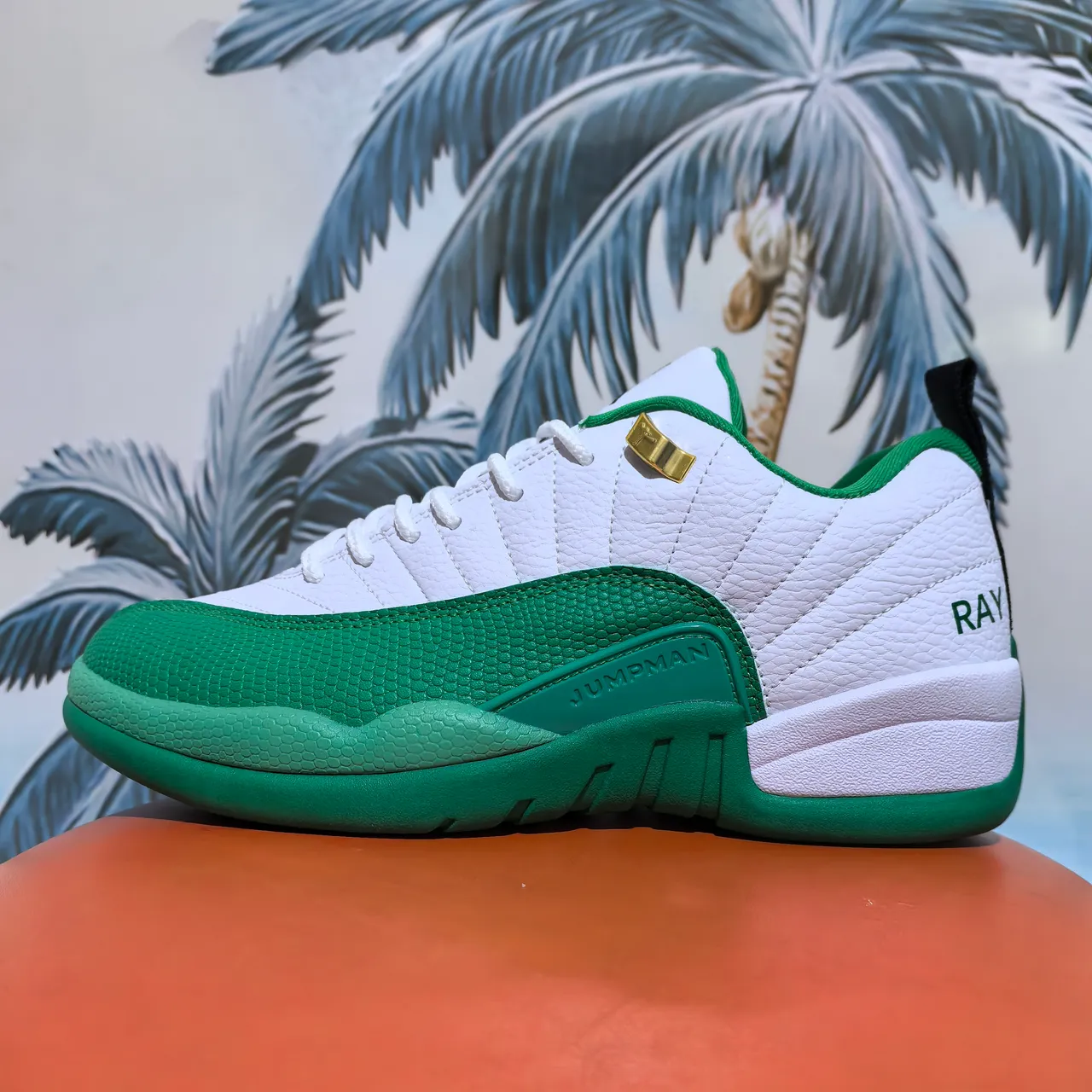 Chaussures de basketball Air Jordan 12 blanc et bleu clair 14