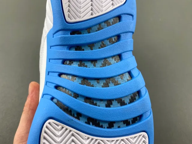 Air Jordan 12 White Blue Basketball Shoes 10